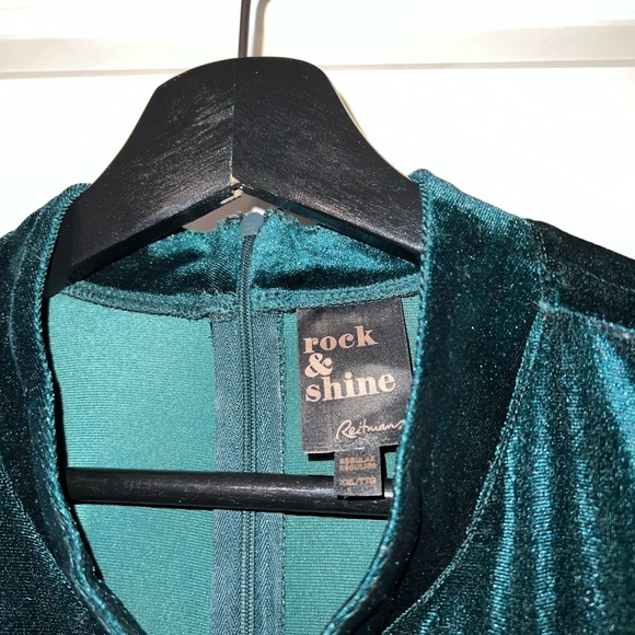 Addition Elle Green Velvet Dress - Picture 2 of 2